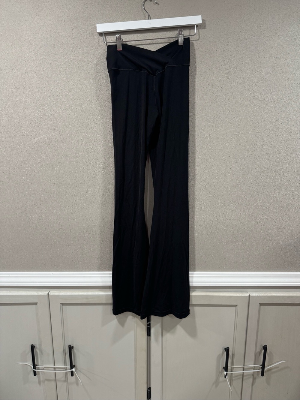 Offline by Aerie Crossover Flared Legging - Picture 4 of 4